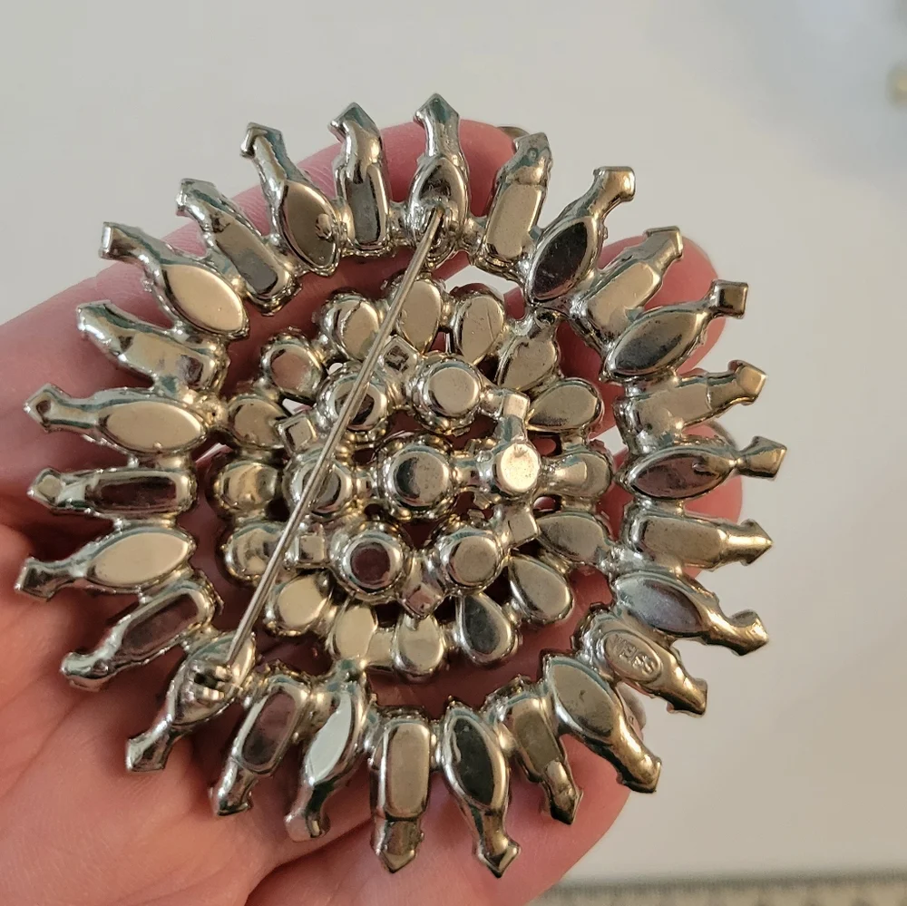 Vintage Weiss Crystal Brooch Germany